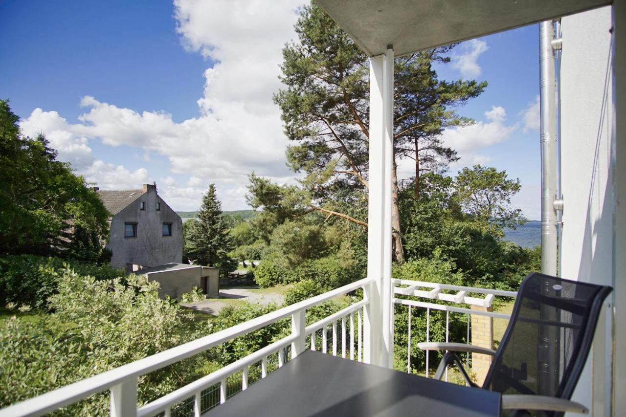 Moderne Ferienwohnung Mit Balkon, Meerblick - Ferienresidenz Zwei Boddenfewo 1-2 Lietzow Luaran gambar